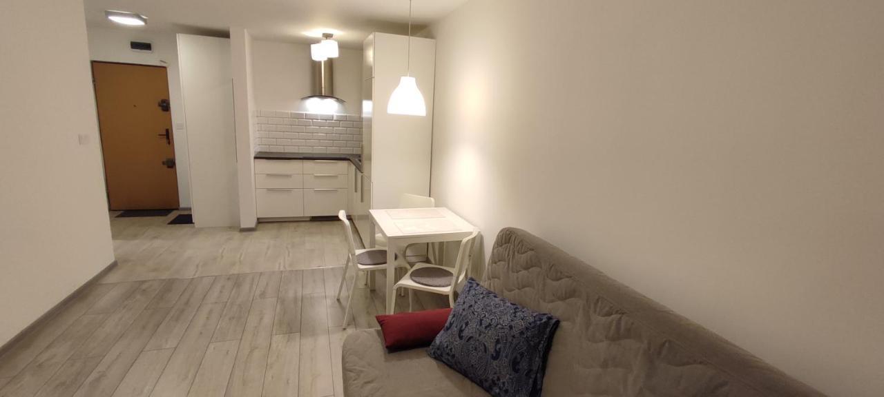 Top Apartamenty Centrum - Metro Rondo Onz Varşovia Exterior foto