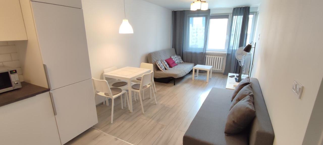 Top Apartamenty Centrum - Metro Rondo Onz Varşovia Exterior foto