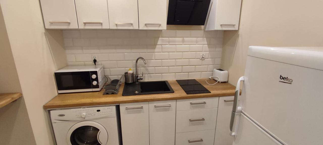 Top Apartamenty Centrum - Metro Rondo Onz Varşovia Exterior foto
