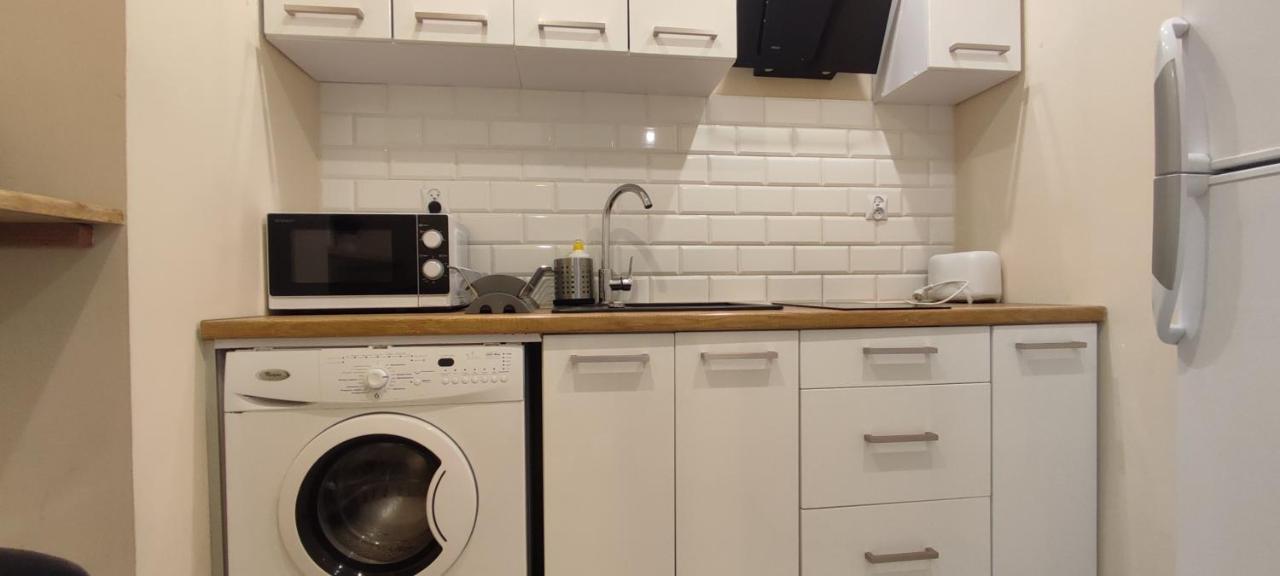 Top Apartamenty Centrum - Metro Rondo Onz Varşovia Exterior foto