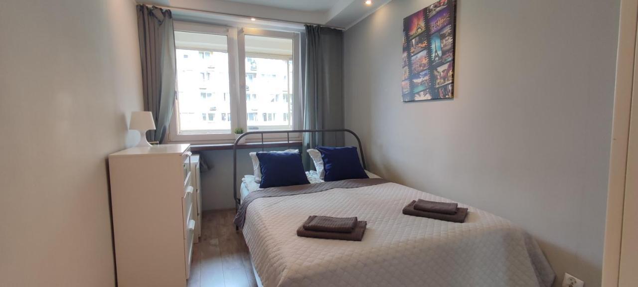 Top Apartamenty Centrum - Metro Rondo Onz Varşovia Exterior foto