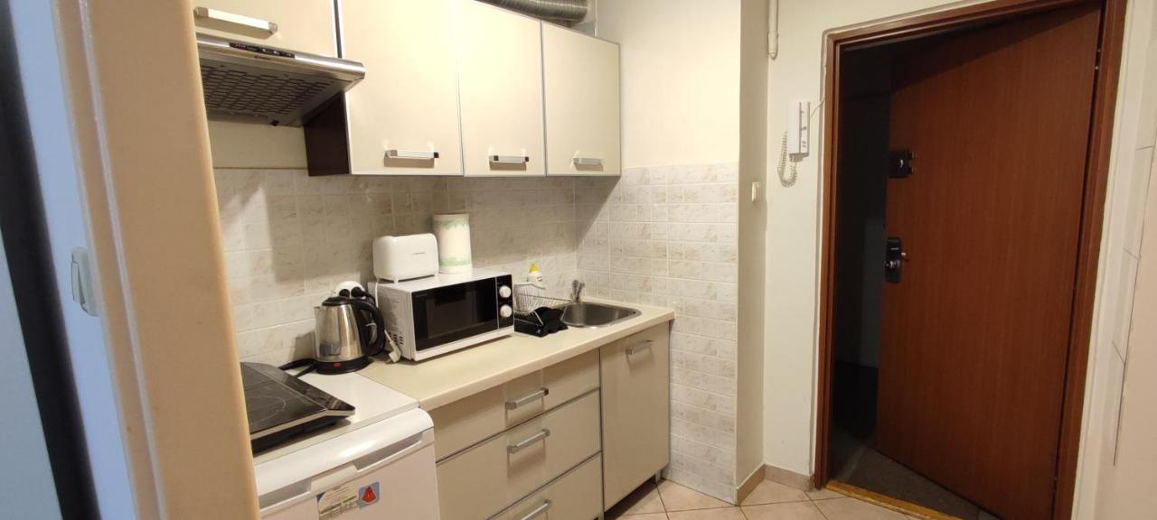 Top Apartamenty Centrum - Metro Rondo Onz Varşovia Exterior foto