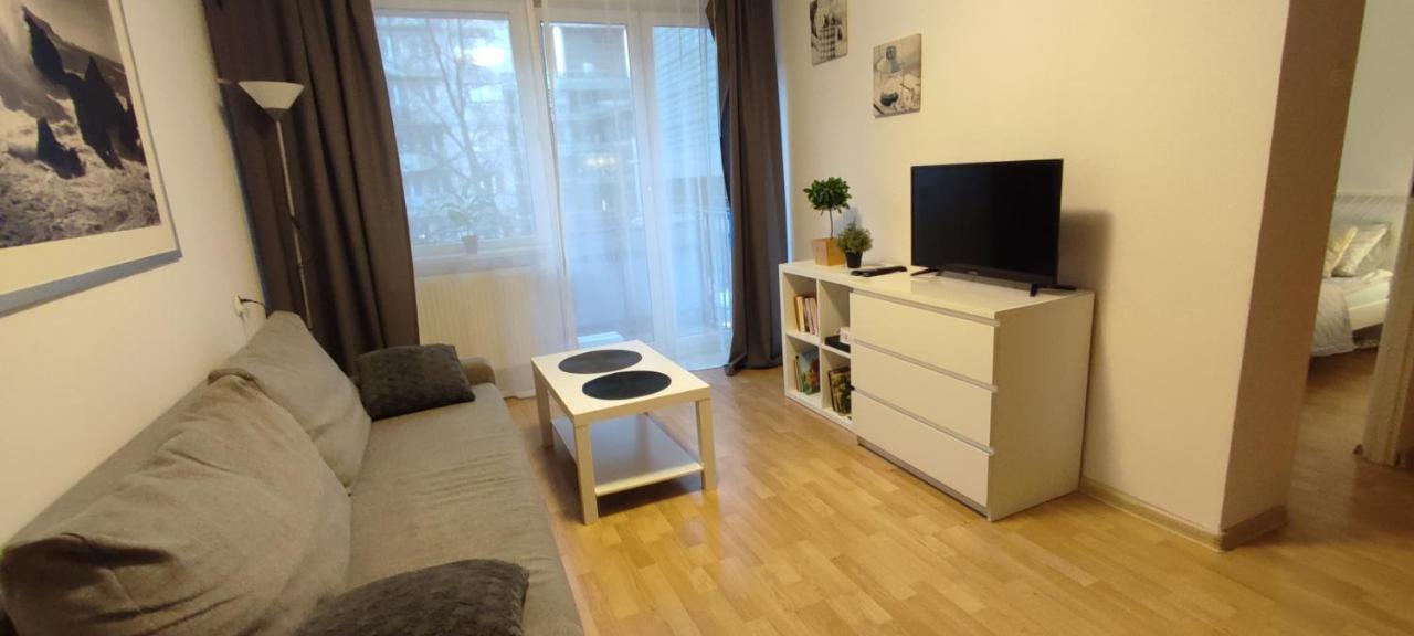 Top Apartamenty Centrum - Metro Rondo Onz Varşovia Exterior foto