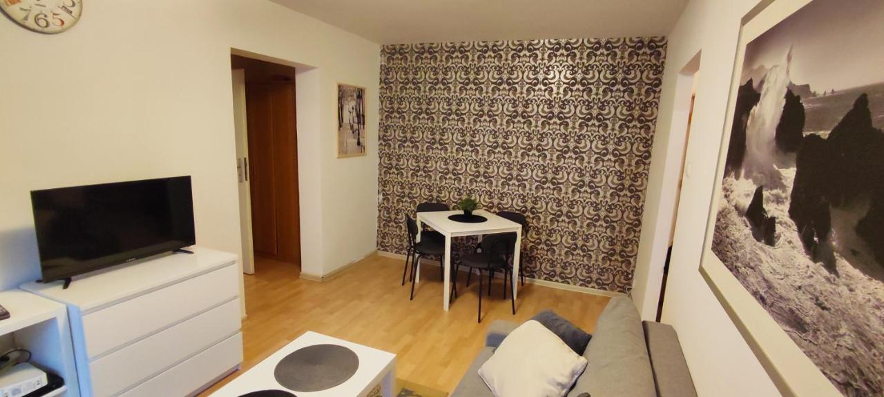 Top Apartamenty Centrum - Metro Rondo Onz Varşovia Exterior foto