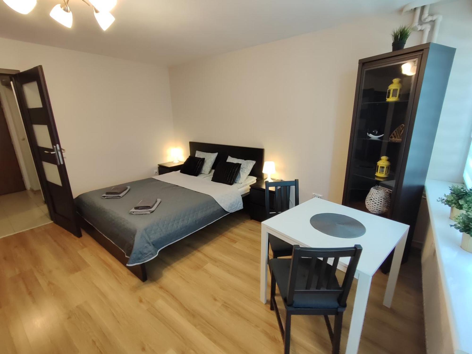 Top Apartamenty Centrum - Metro Rondo Onz Varşovia Exterior foto