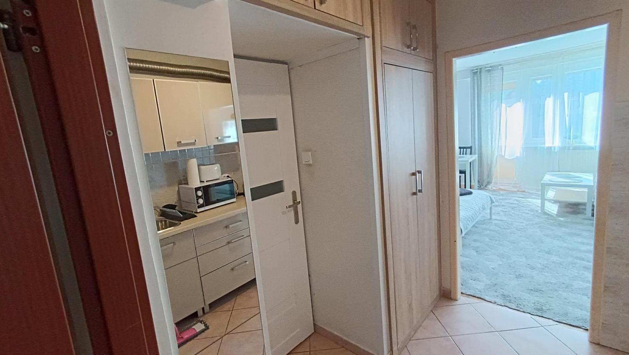 Top Apartamenty Centrum - Metro Rondo Onz Varşovia Exterior foto